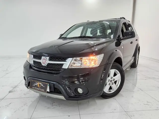 Carro Fiat Freemont 2012 2.4 16V Precision (Aut)