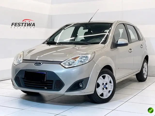 Carro Ford Fiesta Hatch 2014 SE Rocam 1.6 (Flex)