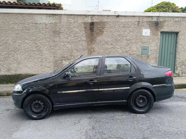 Carro Fiat Siena 2010 HLX 1.8 8V Dualogic (Flex)