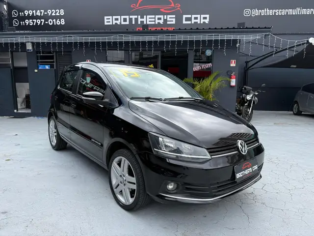 Carro Volkswagen Fox 2015 Comfortline 1.6 MSI (Flex)