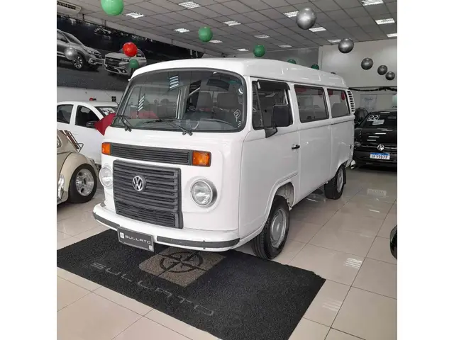 Carro Volkswagen Kombi 2013 Standard 1.4 (Flex)