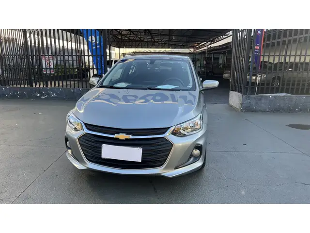 Carro Chevrolet Onix 2024 LT 1.0