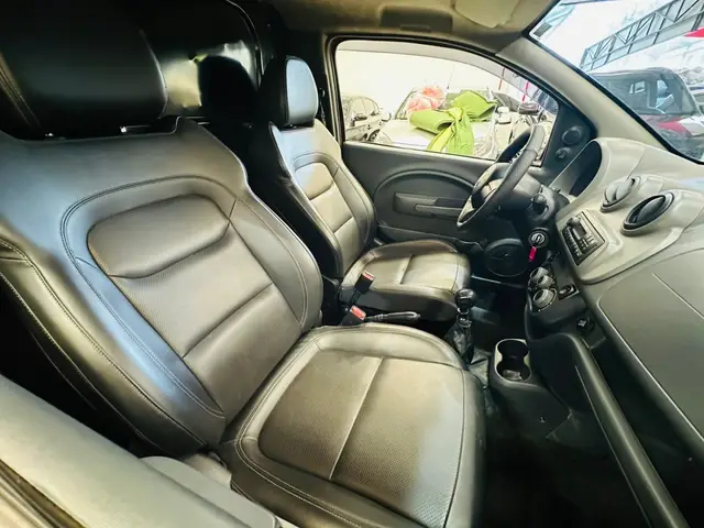 Carro Fiat Fiorino 2018 1.4 Evo Hard Working (Flex)