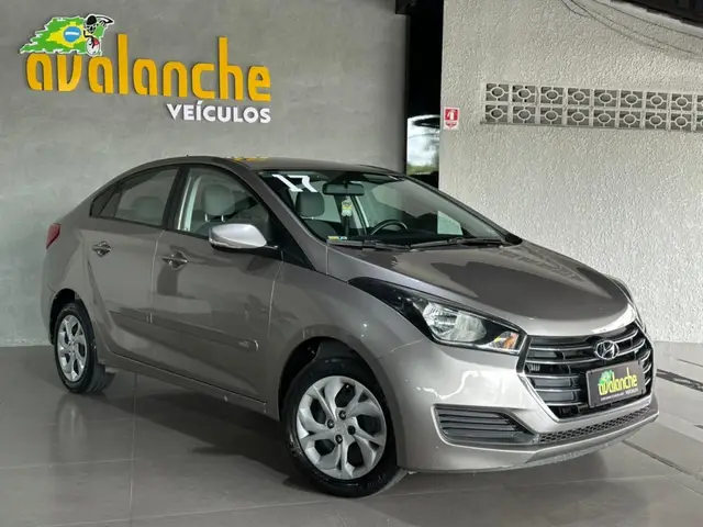 Carro Hyundai HB20S 2017 1.0 Comfort Plus Turbo (Flex)