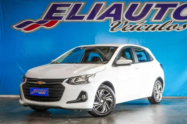 Carro Chevrolet Onix 2025 LT 1.0