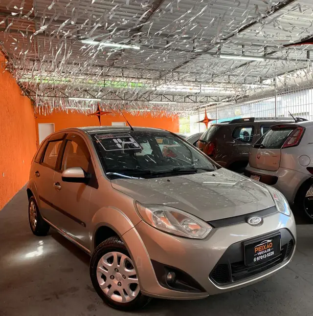 Carro Ford Fiesta Hatch 2014 1.6