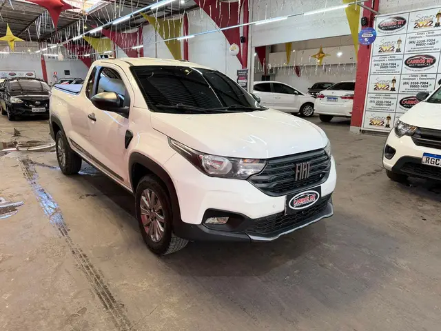 Carro Fiat Strada 2021 Endurance 1.4 CS (Flex)