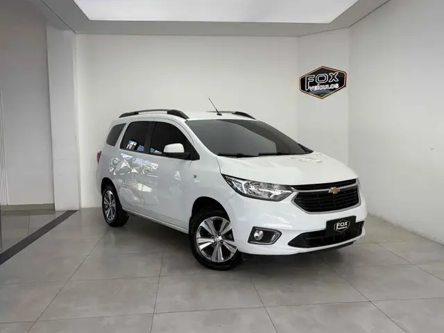 Carro Chevrolet Spin 2023 Premier 1.8 (Aut.)