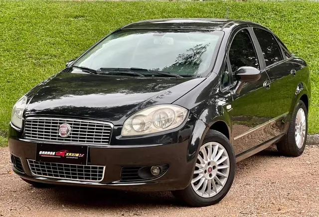 Carro Fiat Linea 2010 Absolute 1.9 16V Dualogic (Flex)