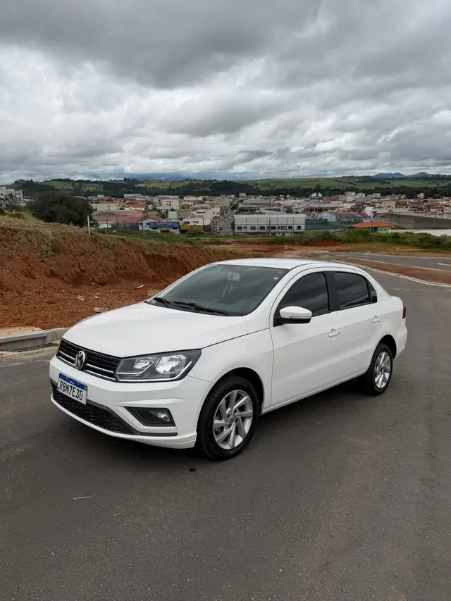 Carro Volkswagen Voyage 2021 1.6 MSI 8V (Flex)