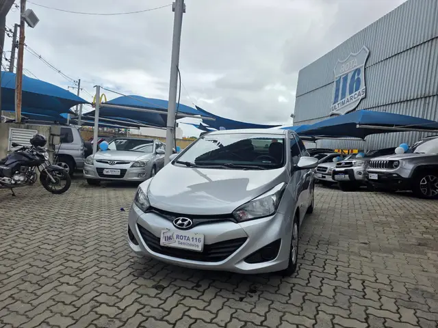 Carro Hyundai HB20S 2014 1.6 Comfort Plus (Flex)