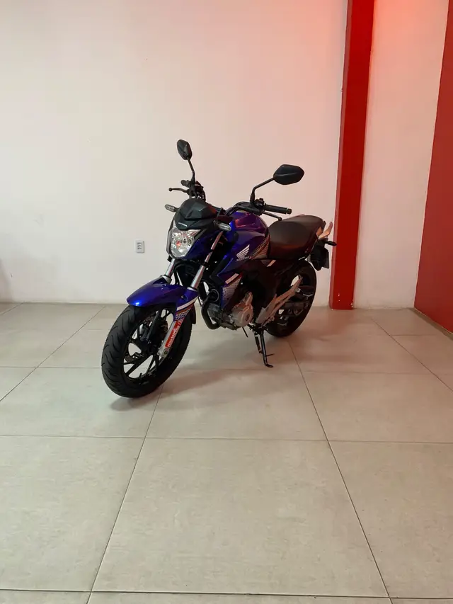 Moto Honda CB 250F Twister 2022 (CBS)