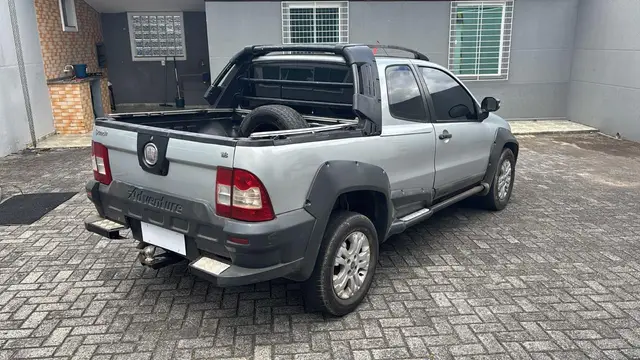 Carro Fiat Strada 2010 Adventure Locker 1.8 8V (Flex) (Cabine Estendida)