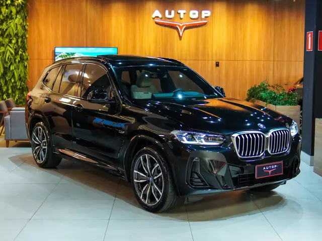 Carro BMW X3 2022 XDRIVE 30e M Sport Turbo Aut. (Híb.)