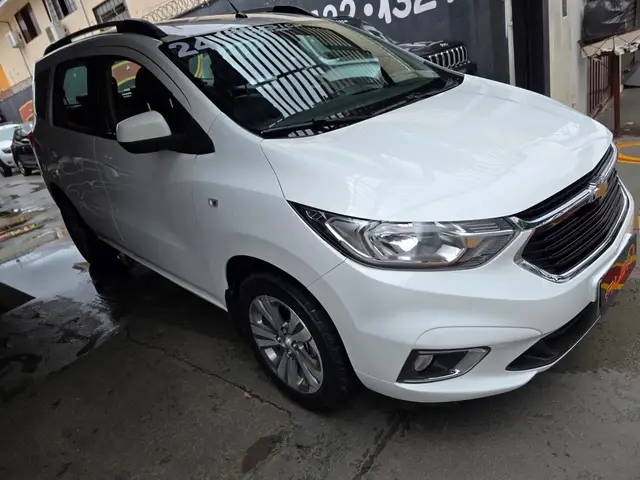 Carro Chevrolet Spin 2024 Premier 1.8 (Aut.)