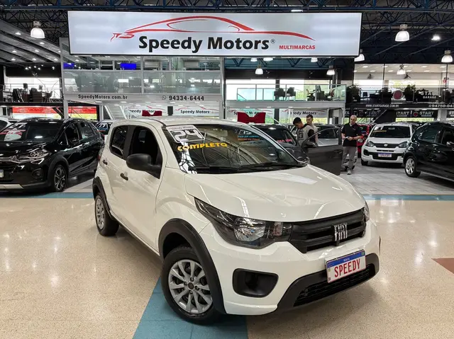 Carro Fiat Mobi 2024 Trekking 1.0