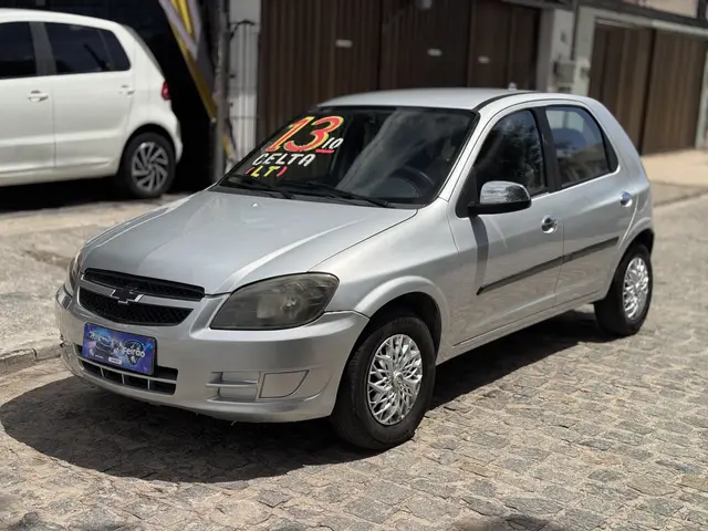 Carro Chevrolet Celta 2013 LT 1.0 (Flex)