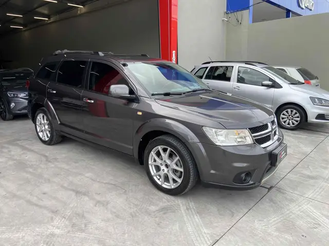 Carro Dodge Journey 2015 RT 3.6 V6