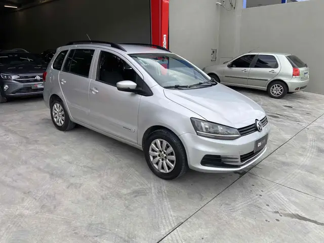 Carro Volkswagen SpaceFox 2018 1.6 MSI Trendline (Flex)