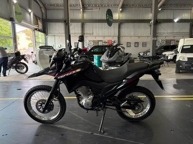 Moto Honda NXR 160 2025 Bros CBS