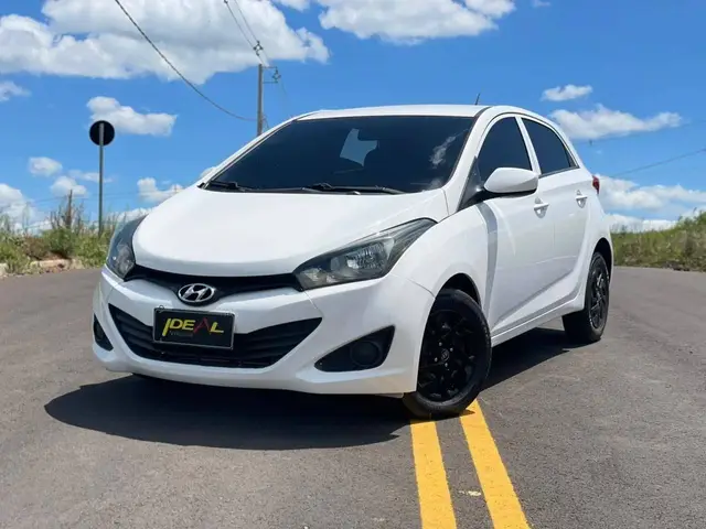 Carro Hyundai HB20 2014 1.0 Comfort Plus (Flex)