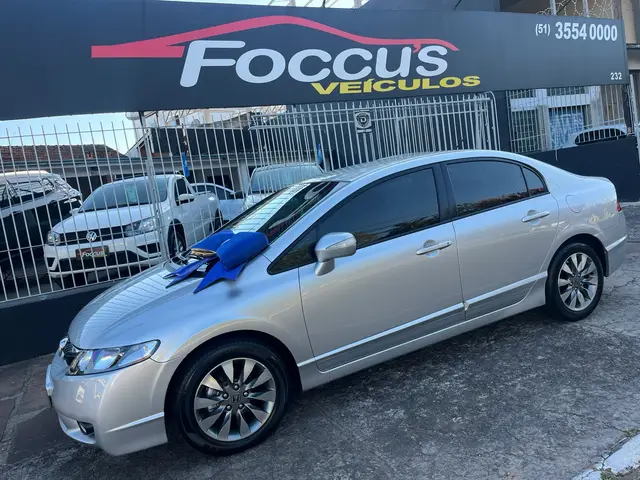 Carro Honda Civic 2010 New  LXL 1.8 16V (Couro) (Flex)