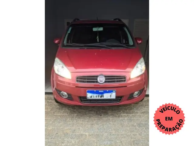 Carro Fiat Idea 2012 Attractive 1.4 8V (Flex)