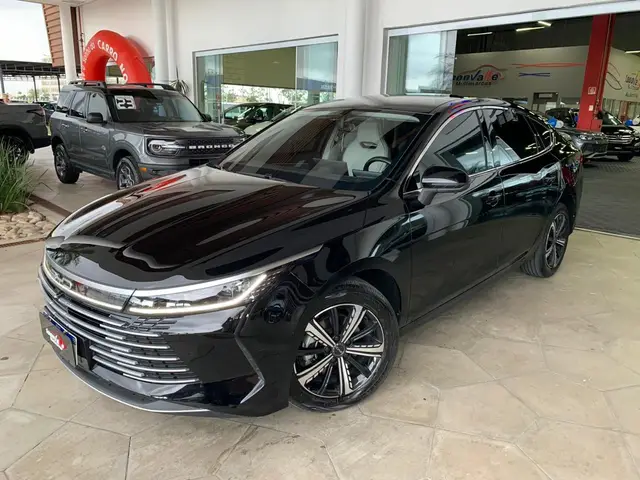 Carro BYD King 2025 DM-i GS