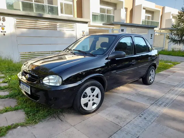 Carro Chevrolet Classic 2008 Corsa Sedan  Life 1.0 VHC (Flex)
