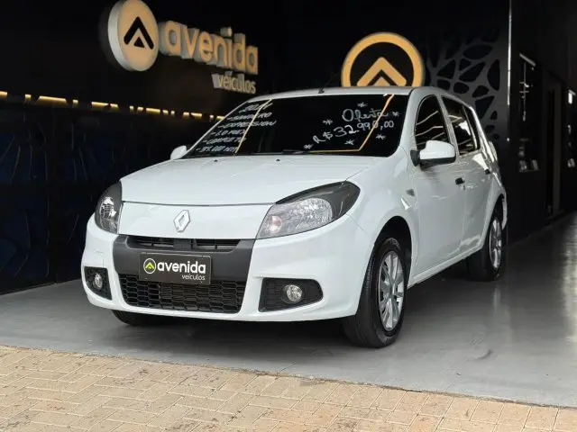 Carro Renault Sandero 2014 Expression 1.0 16V (flex)