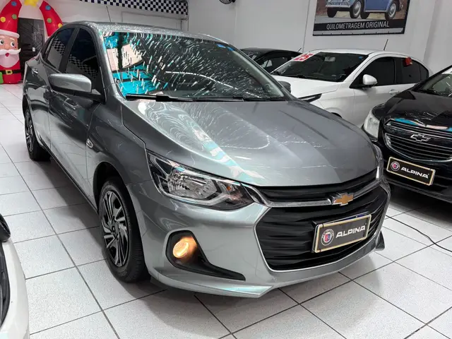 Carro Chevrolet Onix Plus 2025 LT 1.0