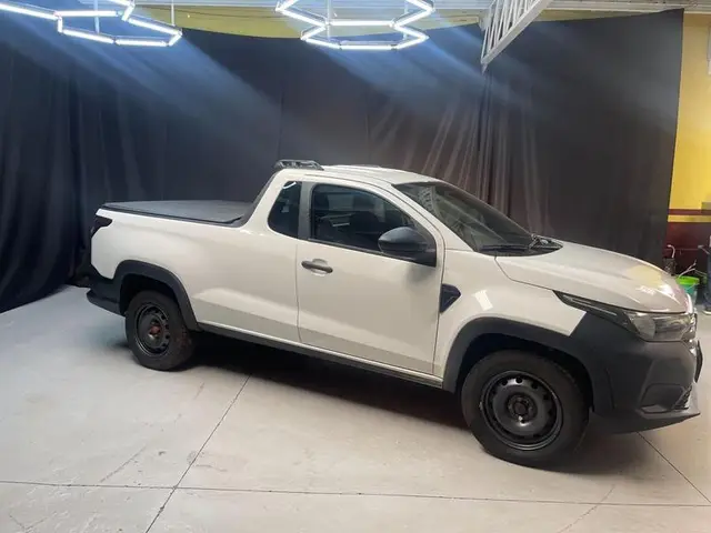 Carro Fiat Strada 2023 Endurance 1.4 CS