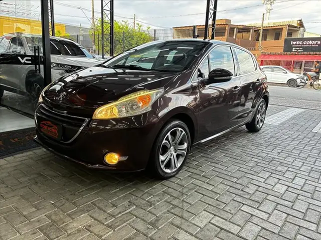 Carro Peugeot 208 2015 Griffe  1.6 16V (Flex) (Aut)