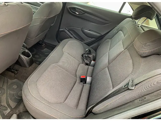 Carro Chevrolet Onix 2015 1.4 LTZ SPE/4