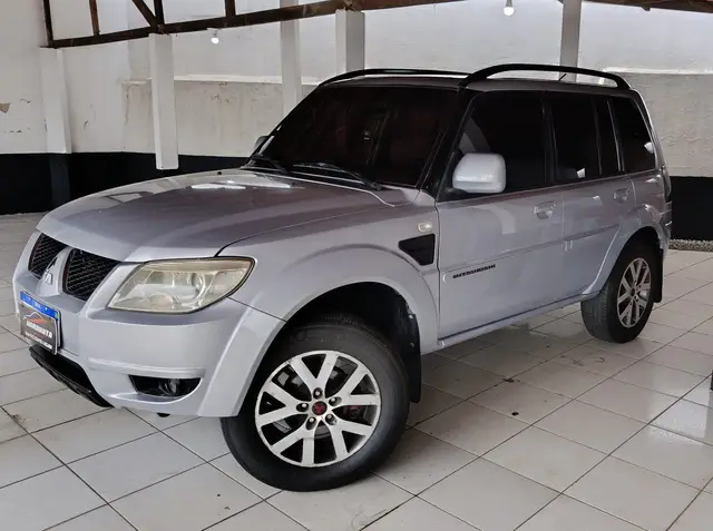 Carro Mitsubishi Pajero TR4 2011 2.0 16V 4x4 (Flex) (Aut)