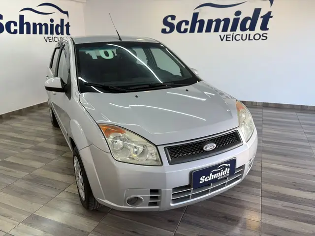 Carro Ford Fiesta Sedan 2010 1.6 (Flex)