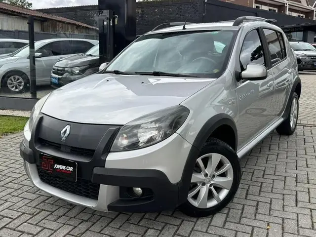 Carro Renault Sandero Stepway 2013 1.6 16V Hi-Flex (aut)