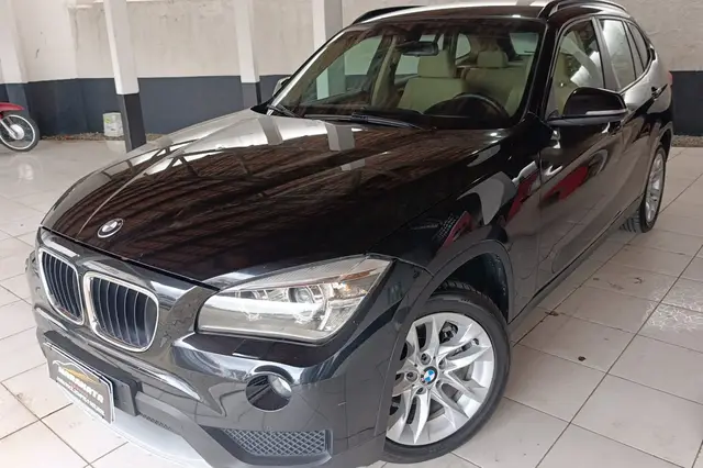 Carro BMW X1 2015 2.0 sDrive20i Activeflex