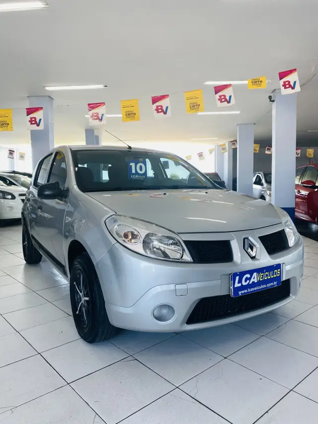 Carro Renault Sandero 2010 Authentique 1.0