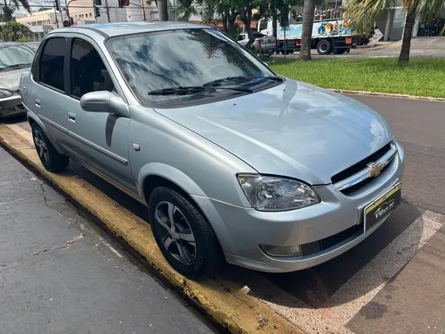 Carro Chevrolet Classic 2012 LS VHC E 1.0 (Flex)