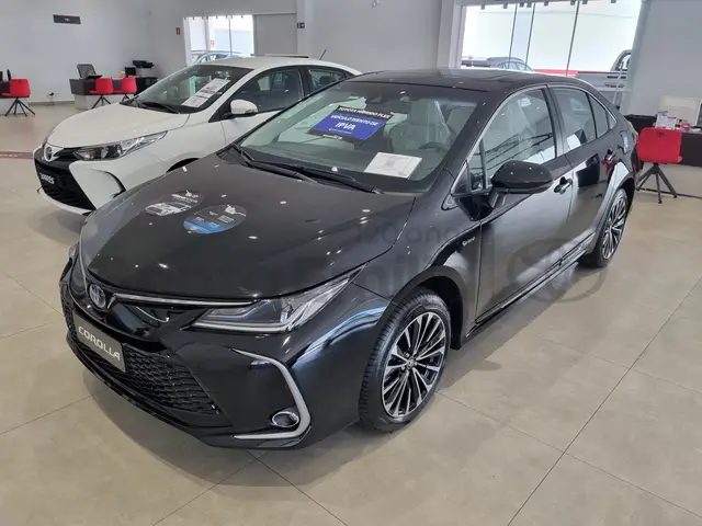 Carro Toyota Corolla 2026 Altis Hybrid Premium 1.8 Flex