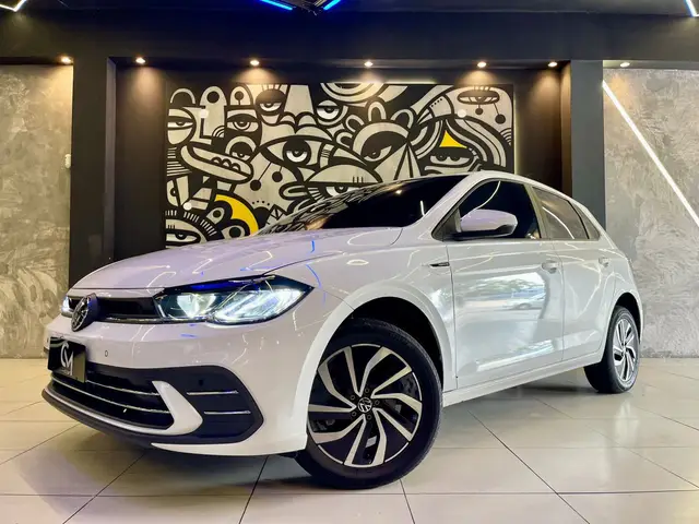 Carro Volkswagen Polo 2024 Highline (Aut) (Flex)