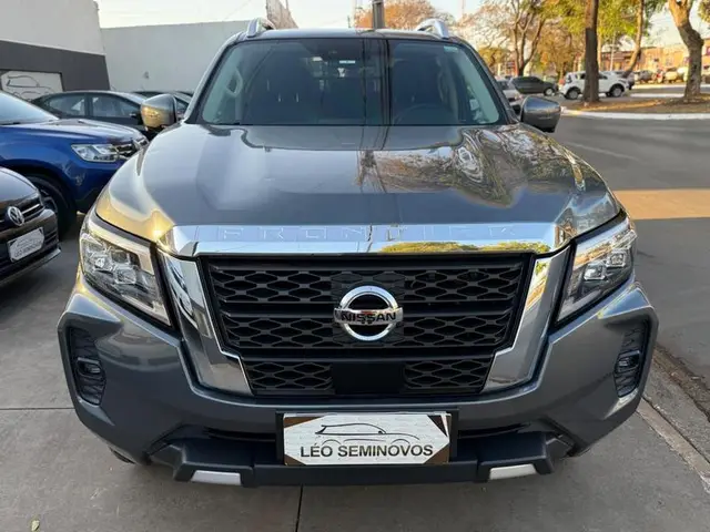 Carro Nissan Frontier 2023 2.3 TD CD Platinum 4x4