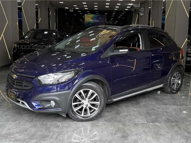 Carro Chevrolet Onix 2018 1.4 Activ SPE/4 (Aut)