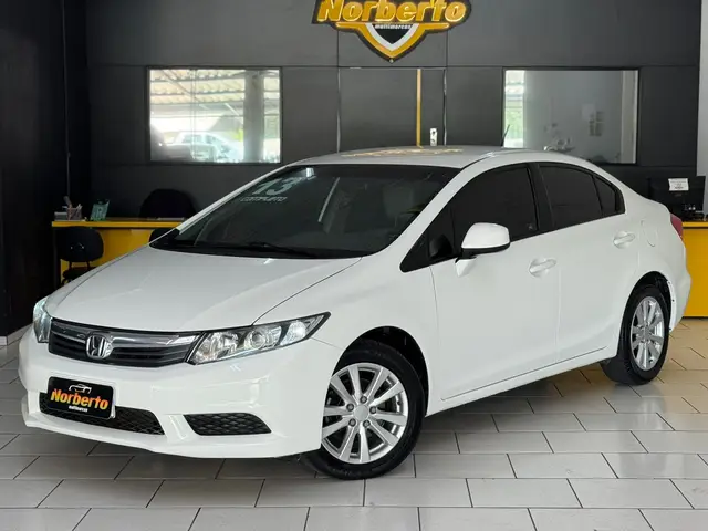 Carro Honda Civic 2013 New  LXS 1.8 16V i-VTEC (Aut) (Flex)