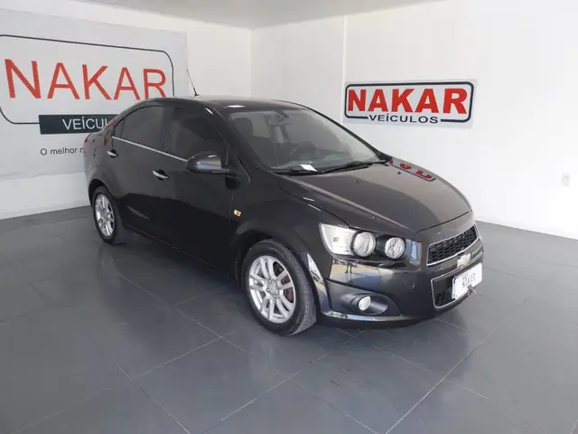 Carro Chevrolet Sonic 2012 Hatch LTZ (Aut)
