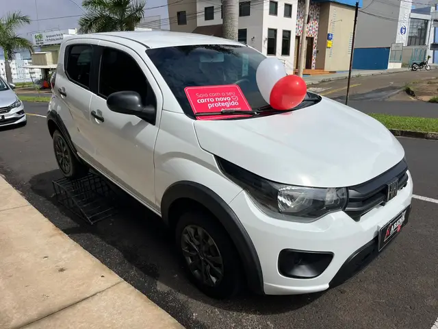 Carro Fiat Mobi 2023 Like 1.0 (Flex)