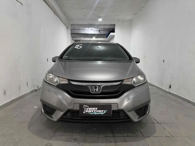 Carro Honda Fit 2016 1.5 16v LX (Flex)