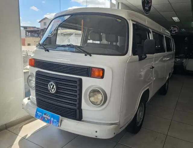Carro Volkswagen Kombi 2013 Standard 1.4 (Flex)