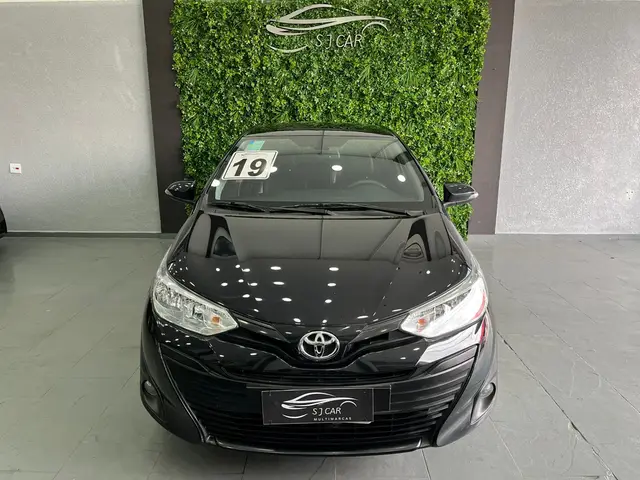 Carro Toyota Yaris Sedan 2019 1.5 XL CVT (Flex)